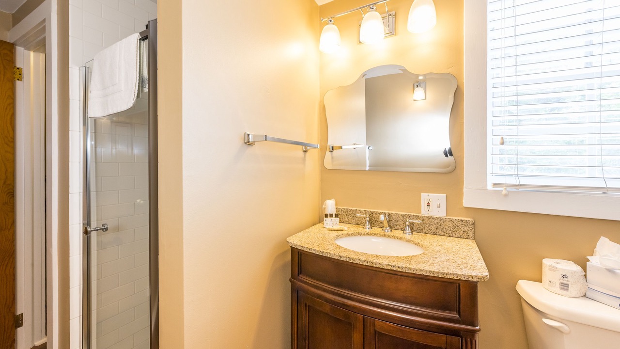 Photo of Bathroom in Historic Seaport