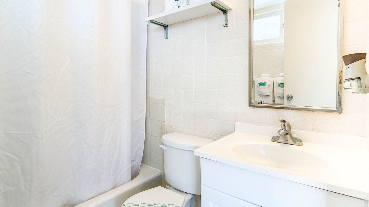 Photo of Bathroom in Bridgeport Heights