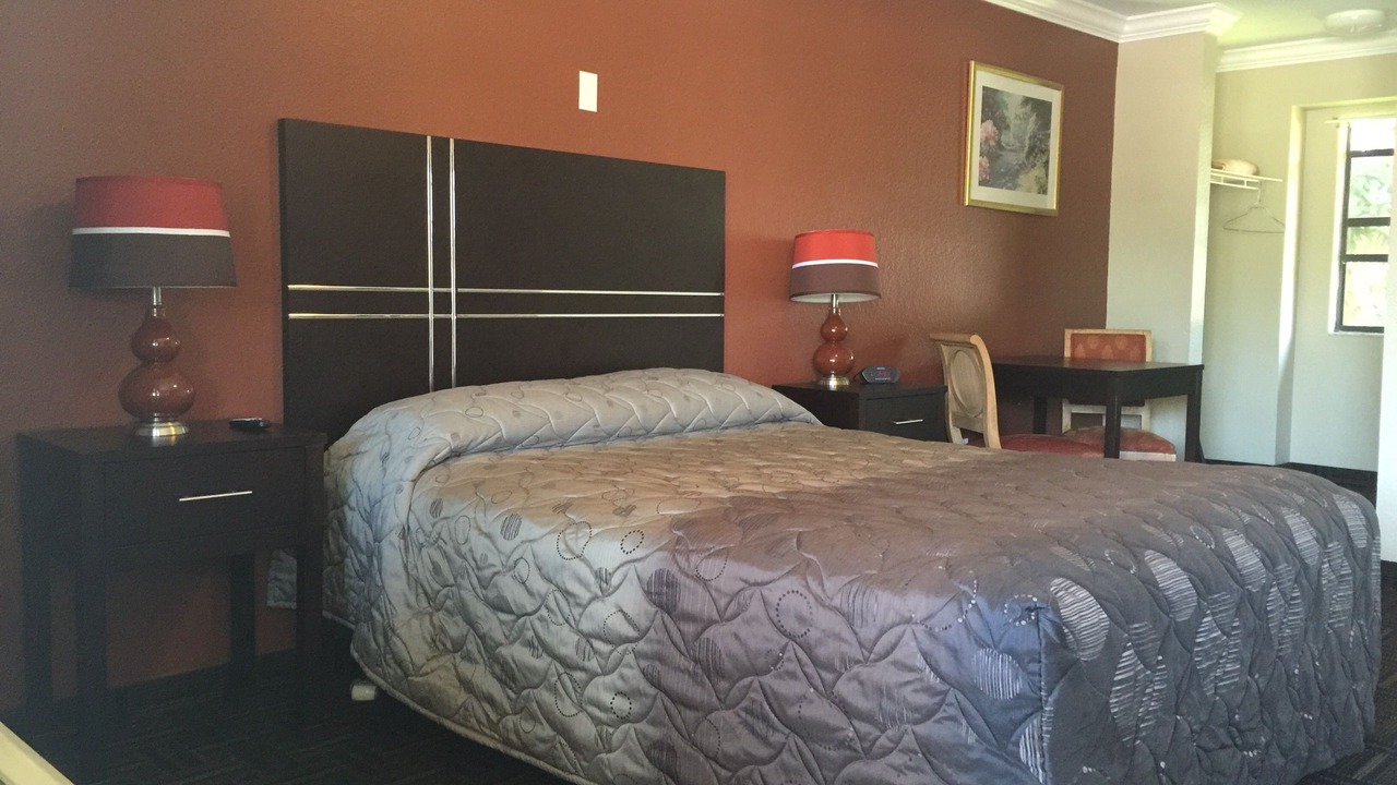 Photo of Bedroom in Orange City