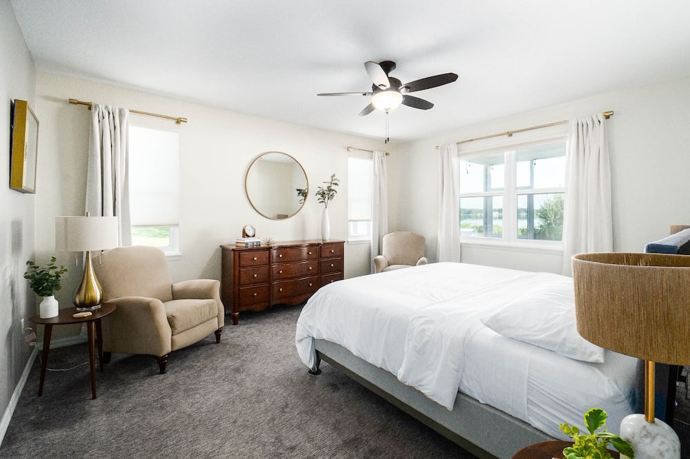Photo of Bedroom in Auburndale