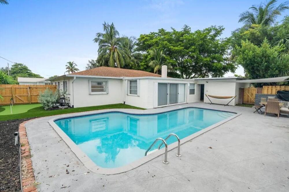 Photo of Outdoor in Lighthouse Point