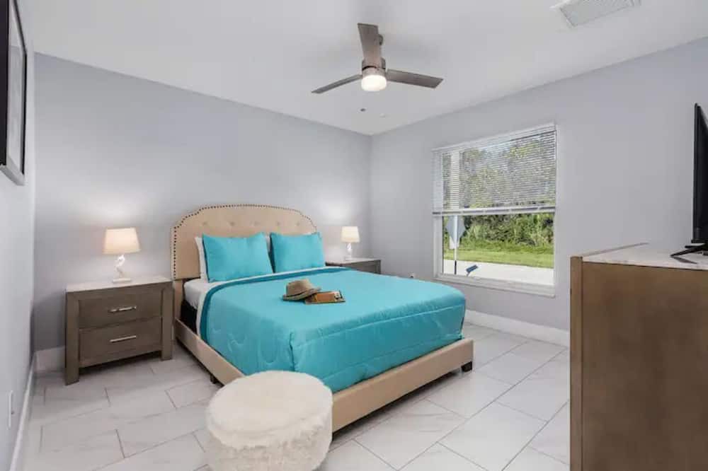 Photo of Bedroom in Diplomat