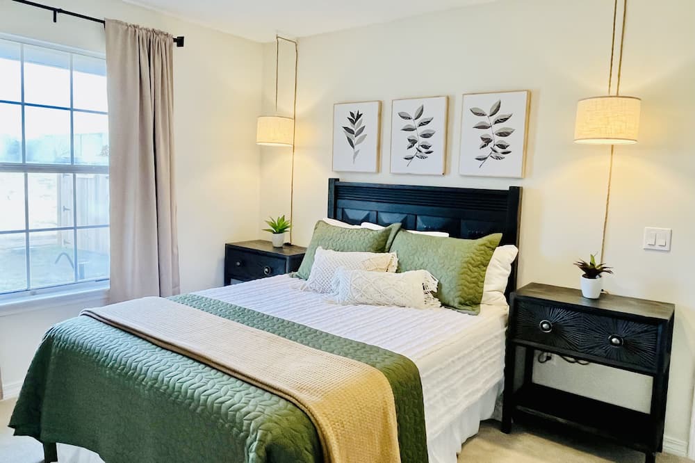 Photo of Bedroom in Milton
