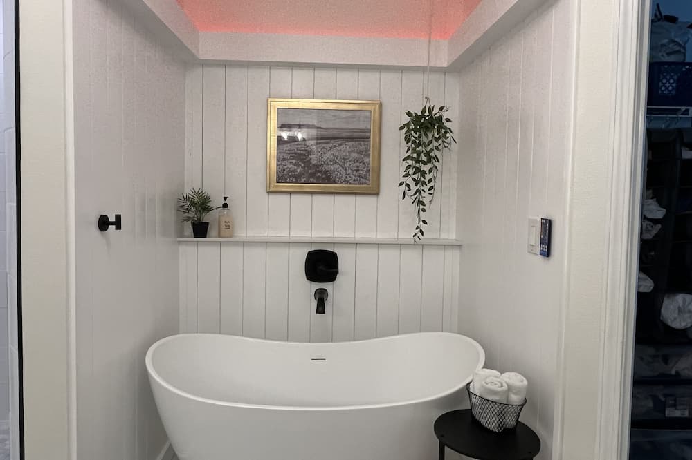 Photo of Bathroom in Milton