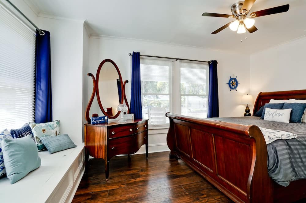 Photo of Bedroom in Bradenton