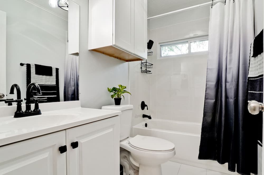 Photo of Bathroom in Bradenton