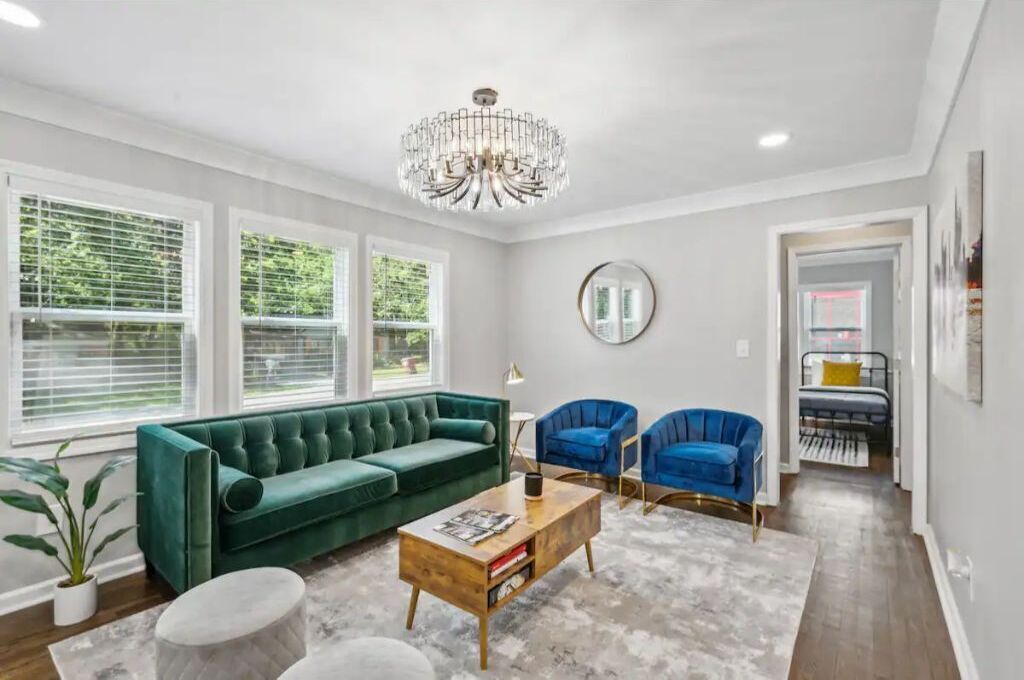 Photo of Livingroom in Forest Park
