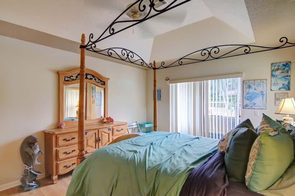 Photo of Bedroom in Wellington