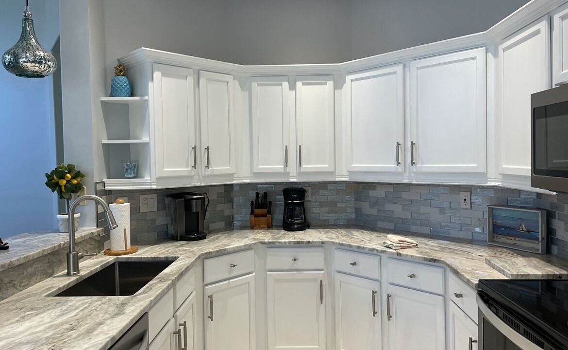 Photo of Kitchen in Tropical Cove