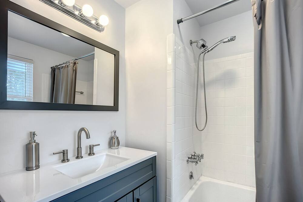 Photo of Bathroom in Northside