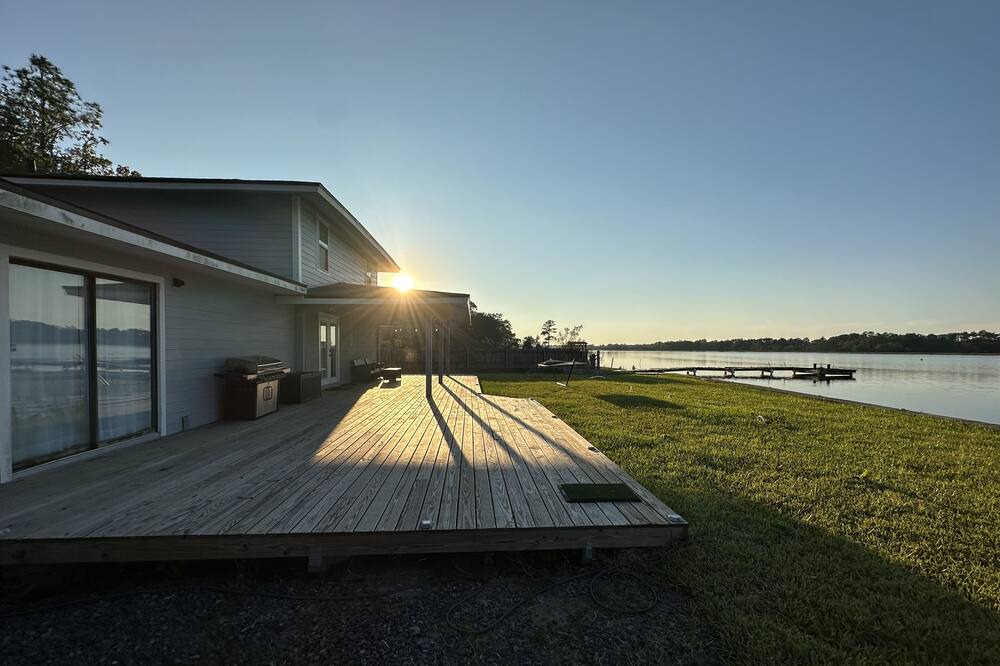 Photo of Outdoor in Northside