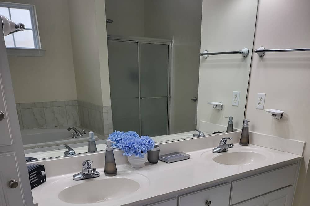 Photo of Bathroom in Evans