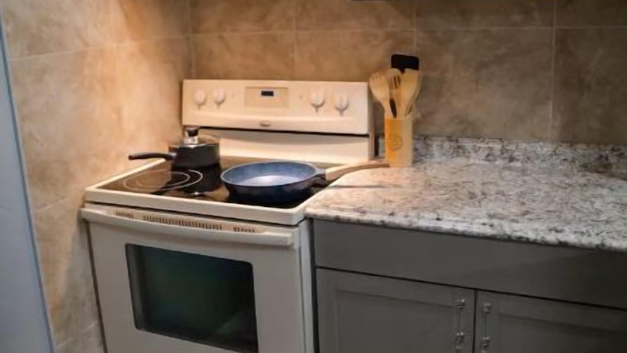 Photo of Kitchen in Poiciana Park II