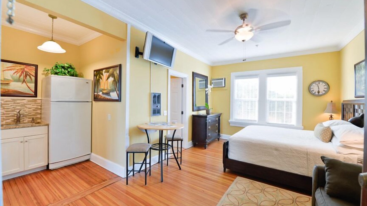 Photo of Bedroom in Stuart