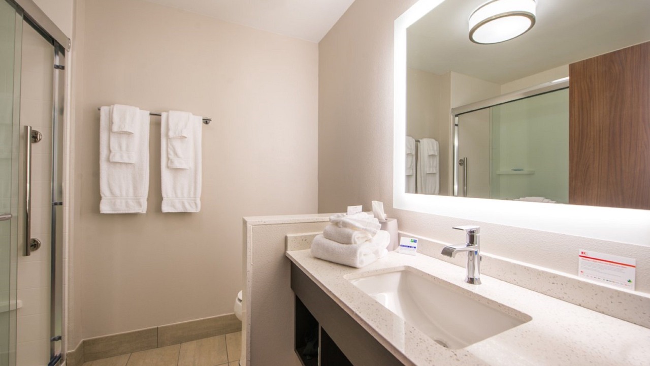 Photo of Bathroom in Wesley Chapel