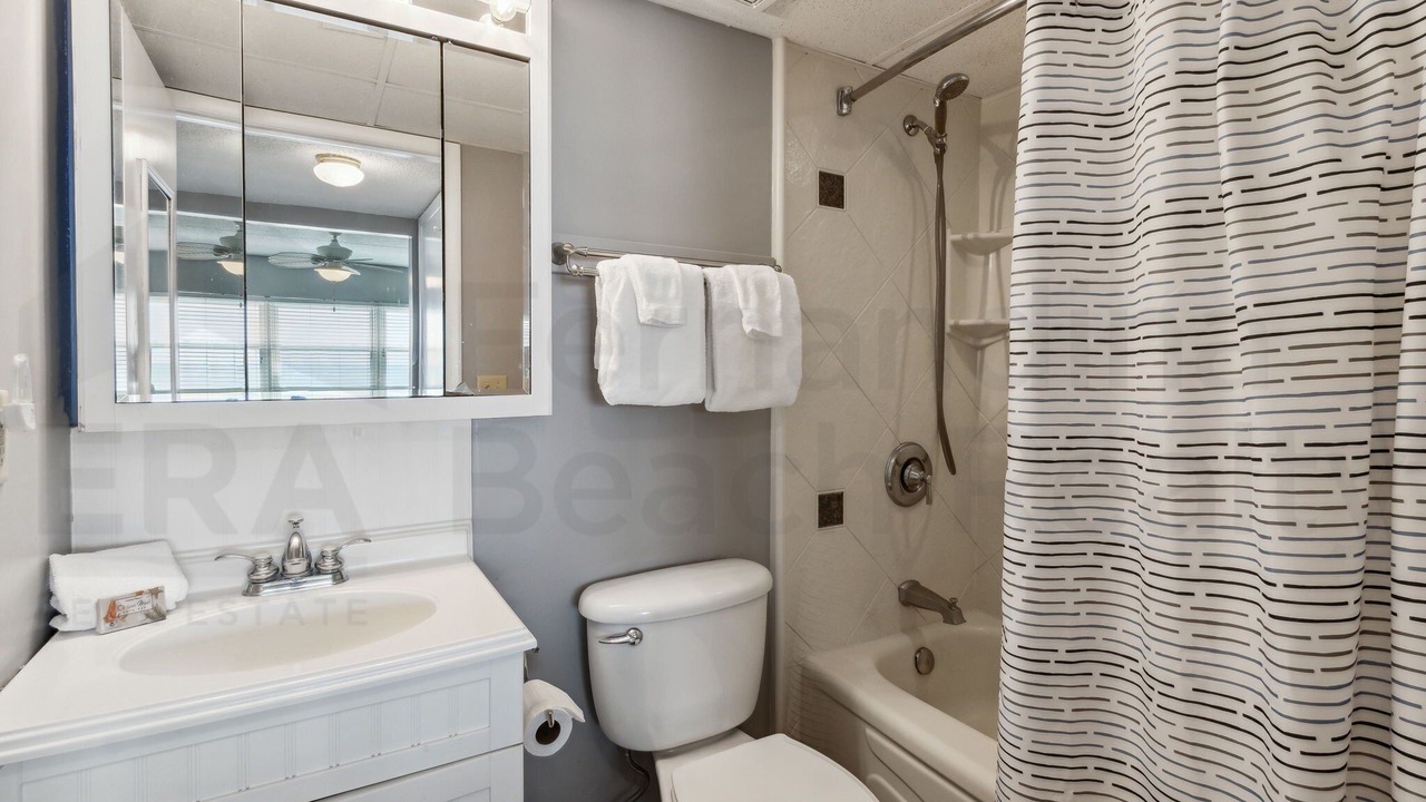 Photo of Bathroom in Fernandina Beach