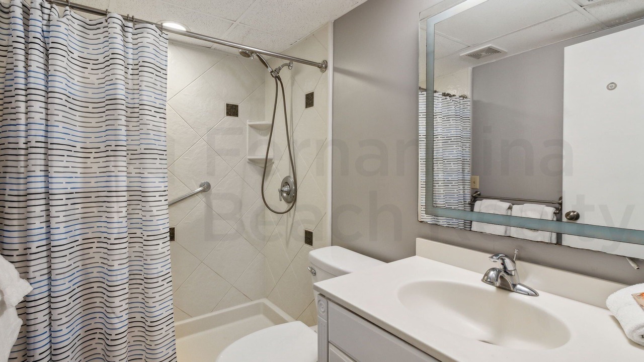 Photo of Bathroom in Fernandina Beach