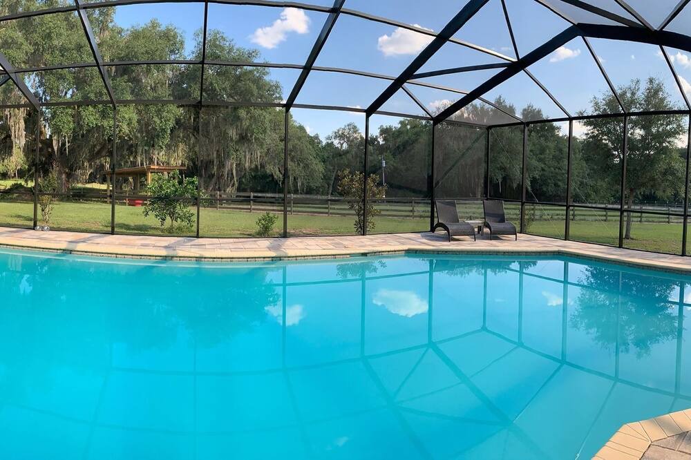 Photo of Patio Balcony in Floral City