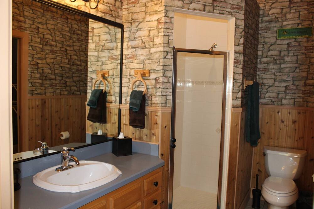 Photo of Bathroom in Floral City