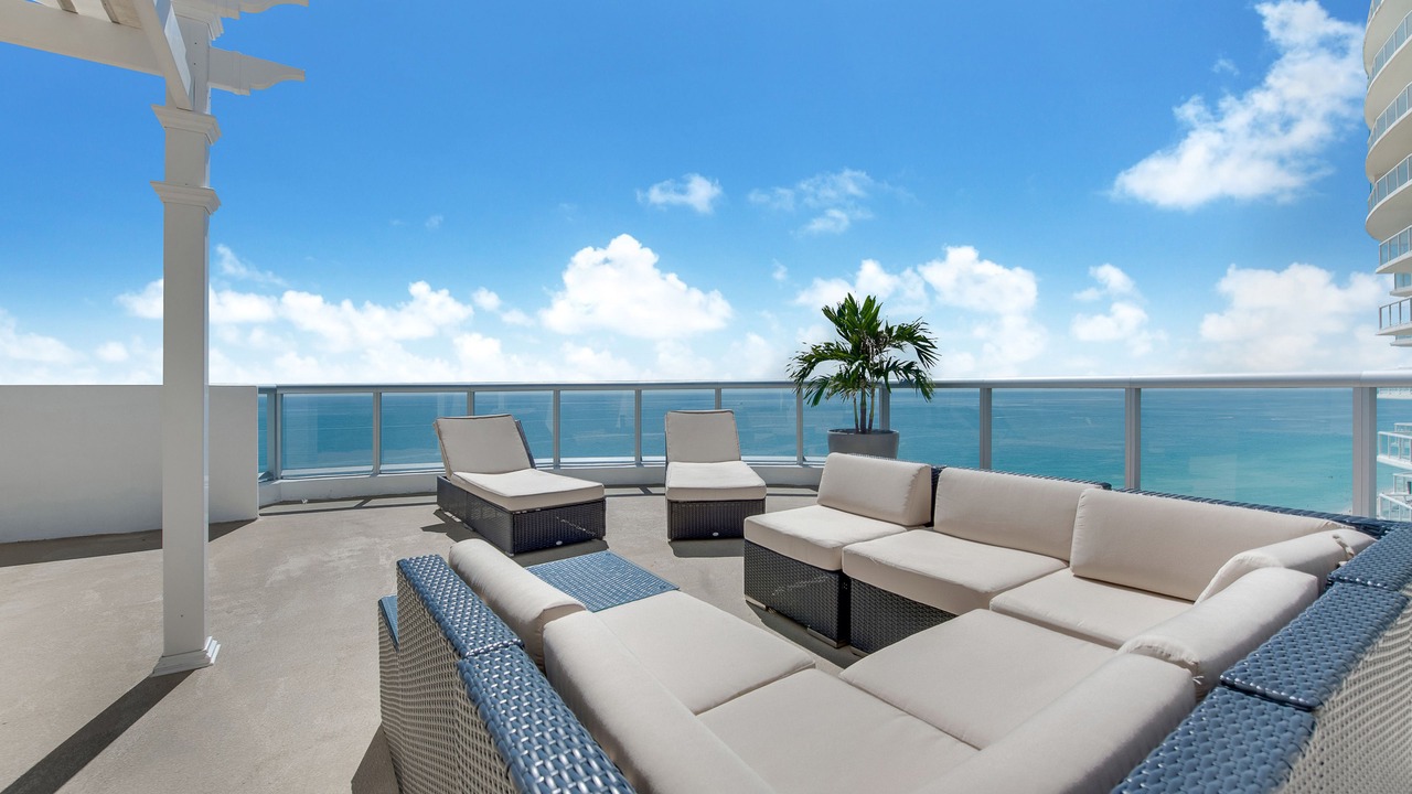 Photo of Patio Balcony in Sunny Isles Beach