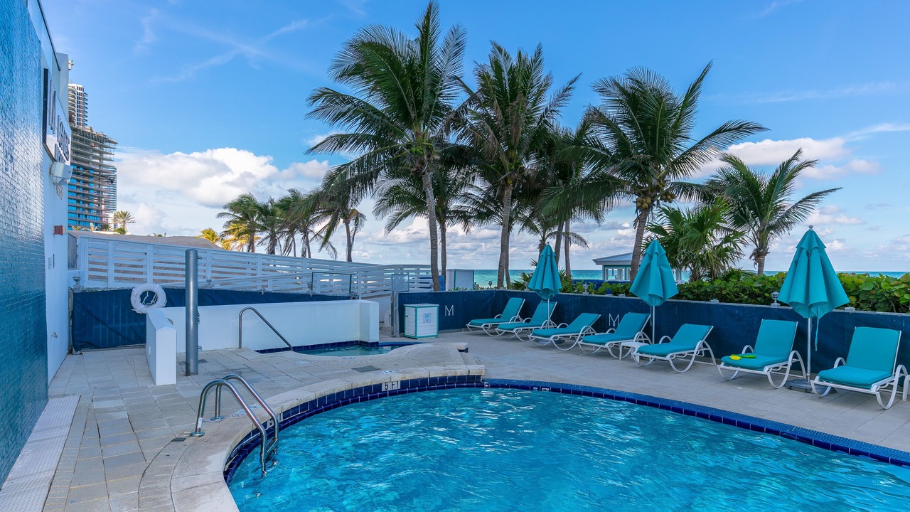 Photo of Outdoor in Sunny Isles Beach