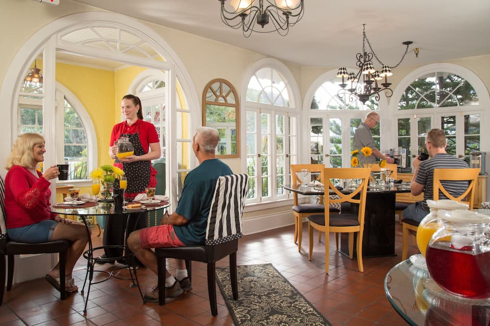 Photo of Livingroom in St. Augustine Historic District