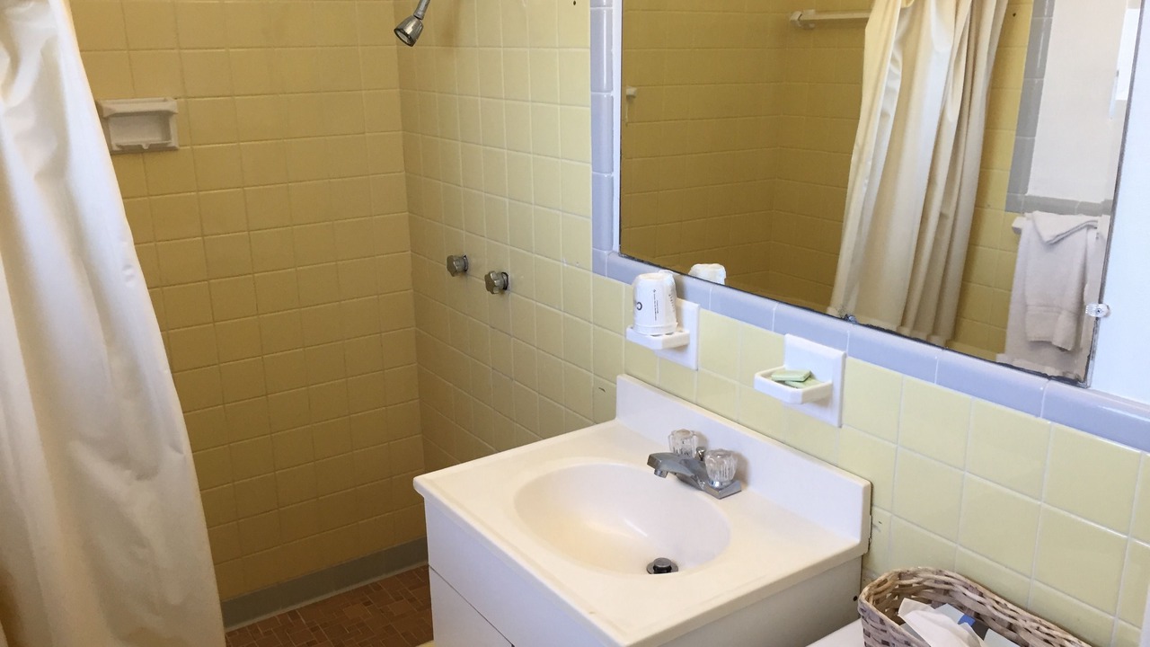 Photo of Bathroom in Cypress Gardens