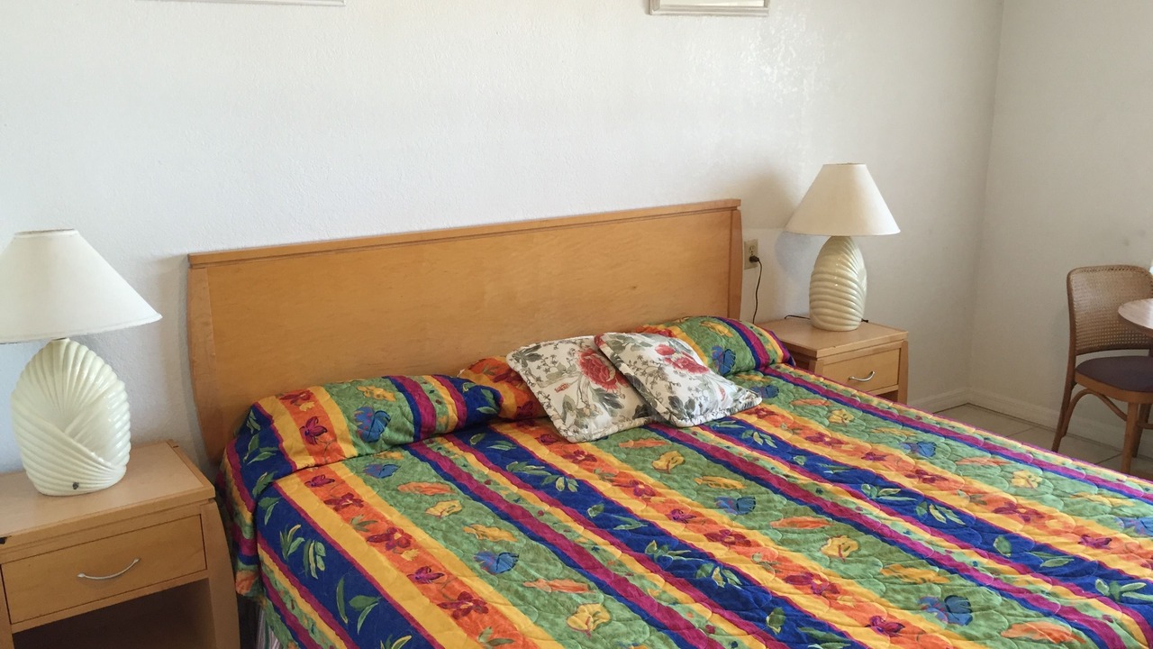 Photo of Bedroom in Cypress Gardens