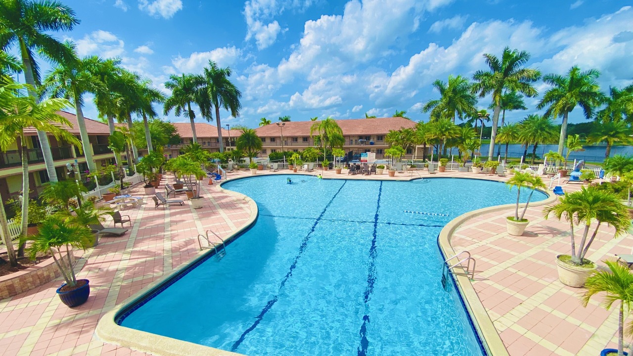 Photo of Outdoor in Royal Palm Beach