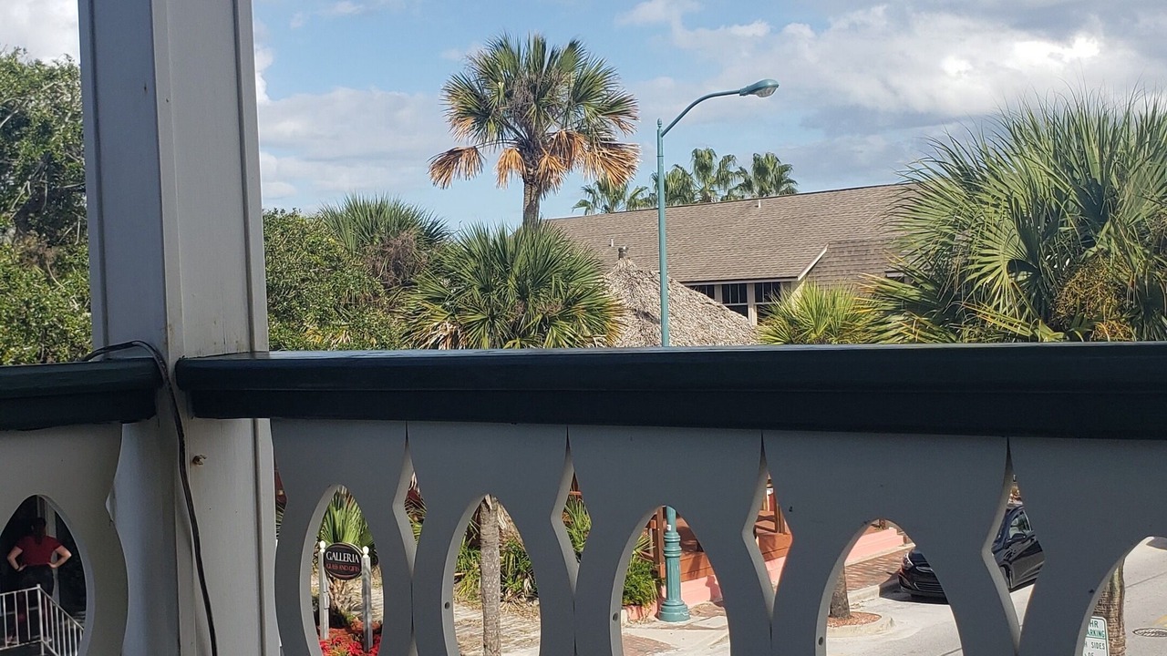 Photo of Patio Balcony in New Smyrna Beach