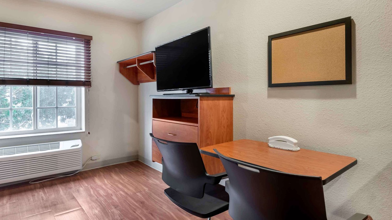 Photo of Kitchen in Lake Worth Corridor