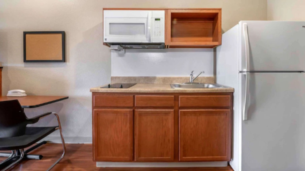 Photo of Kitchen in Lake Worth Corridor