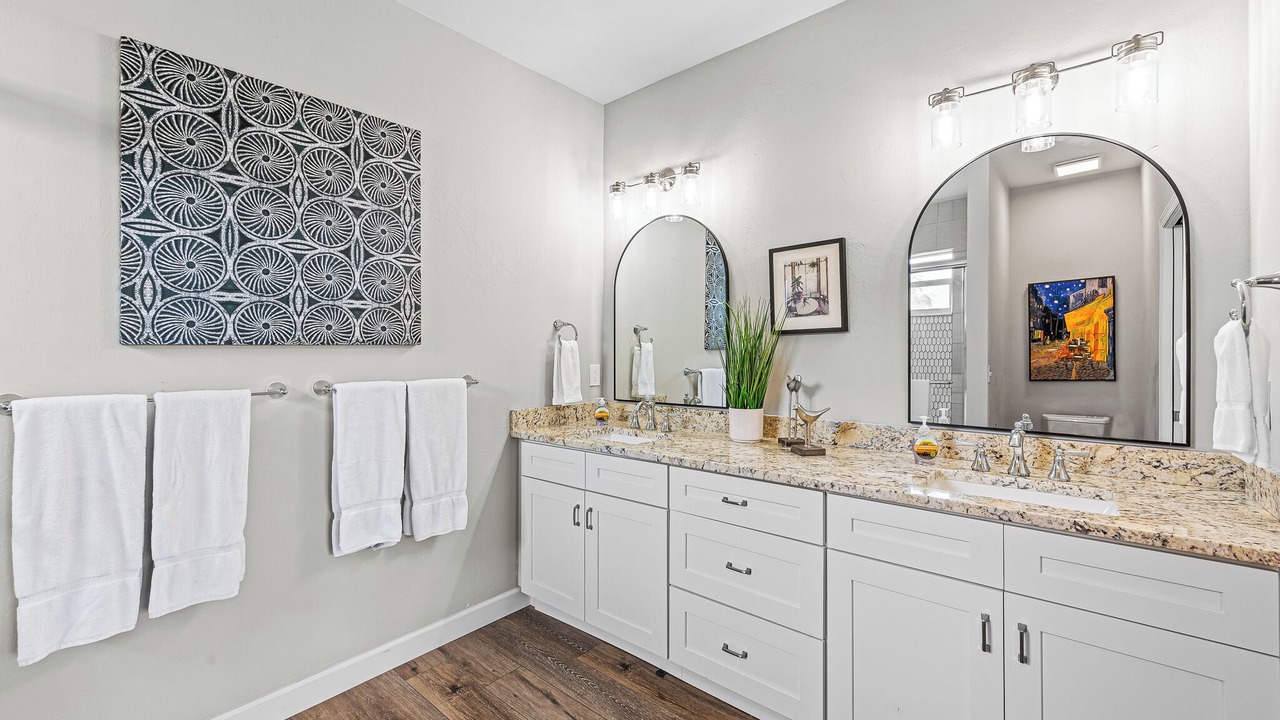 Photo of Bathroom in Naples