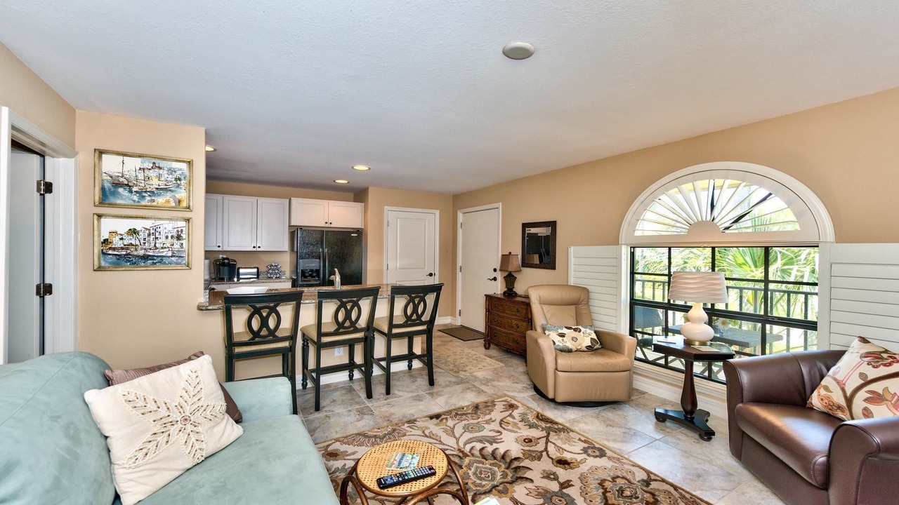 Photo of Livingroom in Old Naples