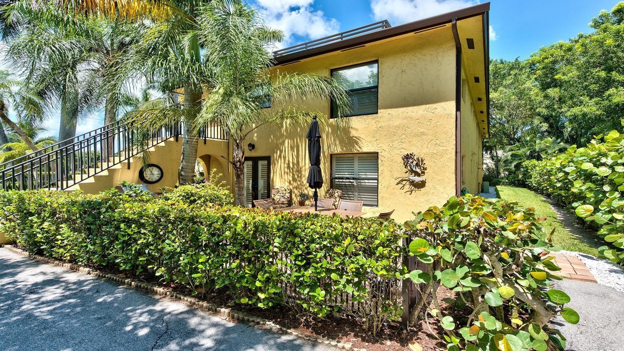 Photo of Outdoor in Old Naples