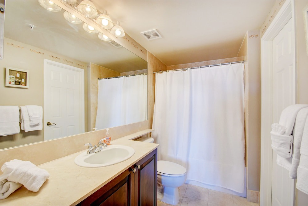 Photo of Bathroom in Downtown West Palm Beach