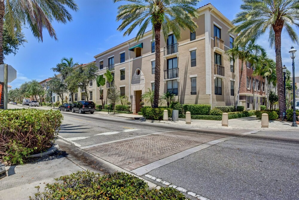 Photo of Outdoor in Downtown West Palm Beach