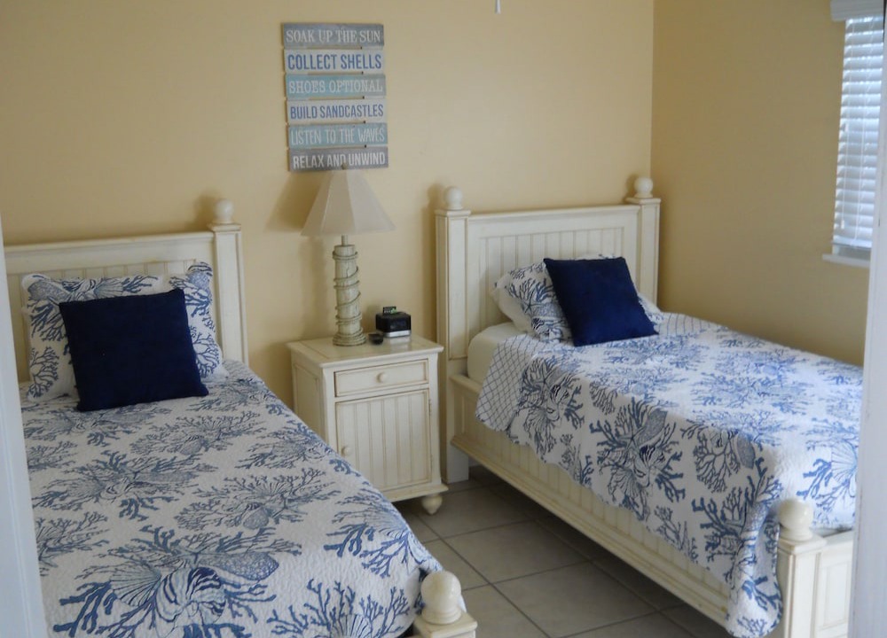 Photo of Bedroom in Holmes Beach