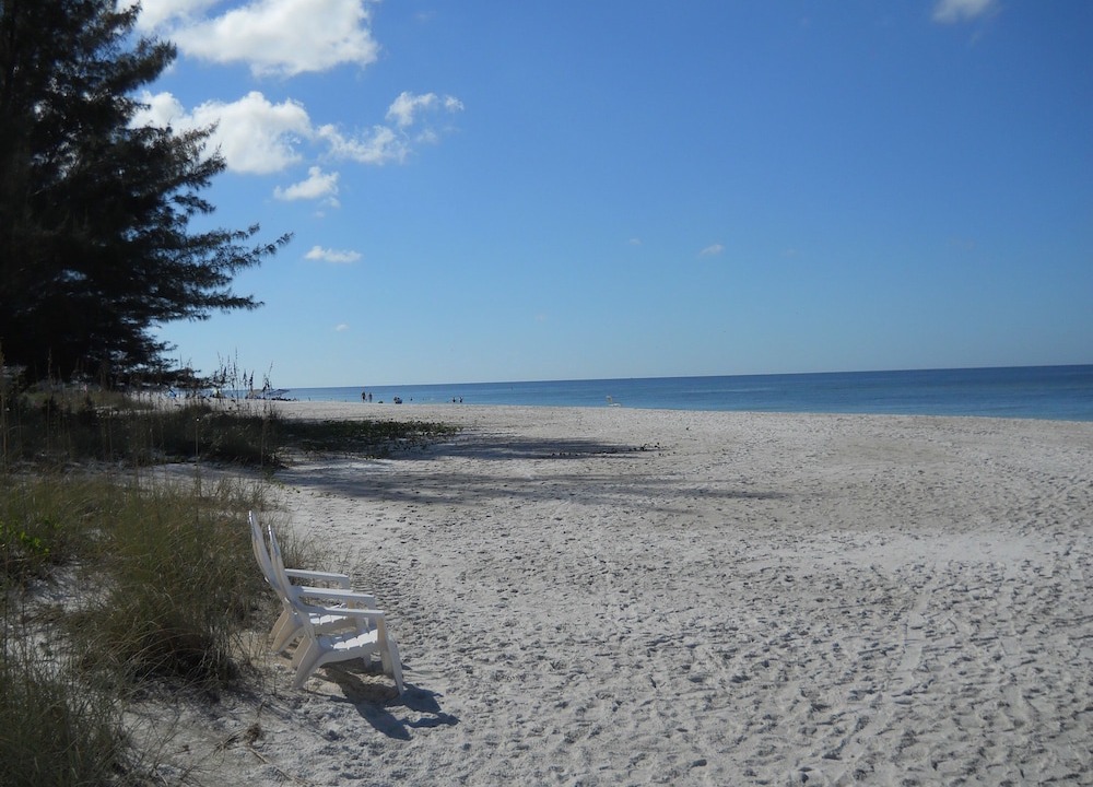 Photo of Others in Holmes Beach