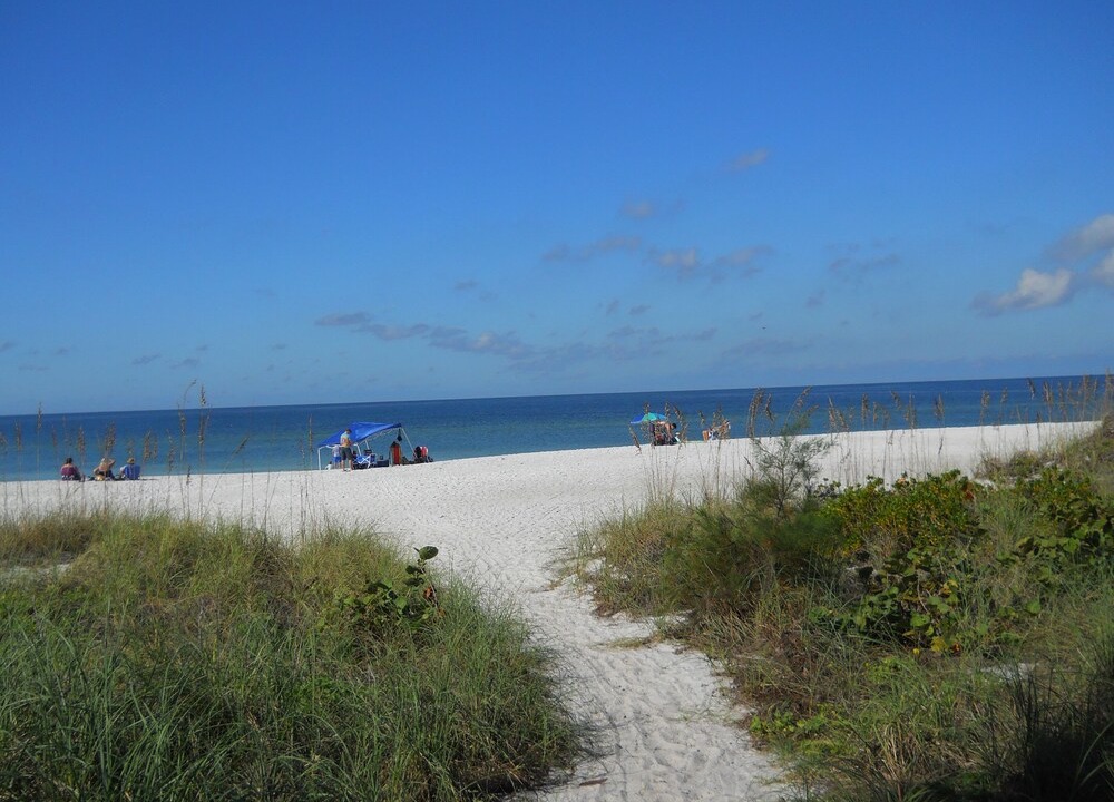 Photo of Others in Holmes Beach