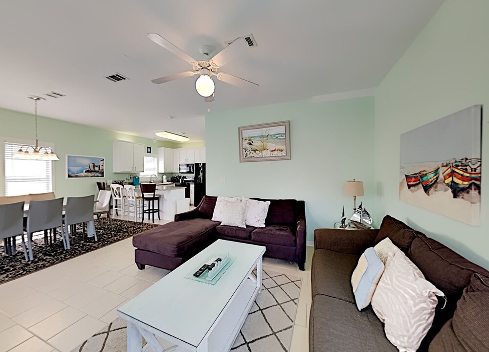 Photo of Livingroom in Miramar Beach