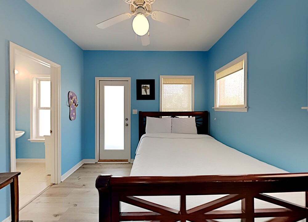 Photo of Bedroom in Miramar Beach