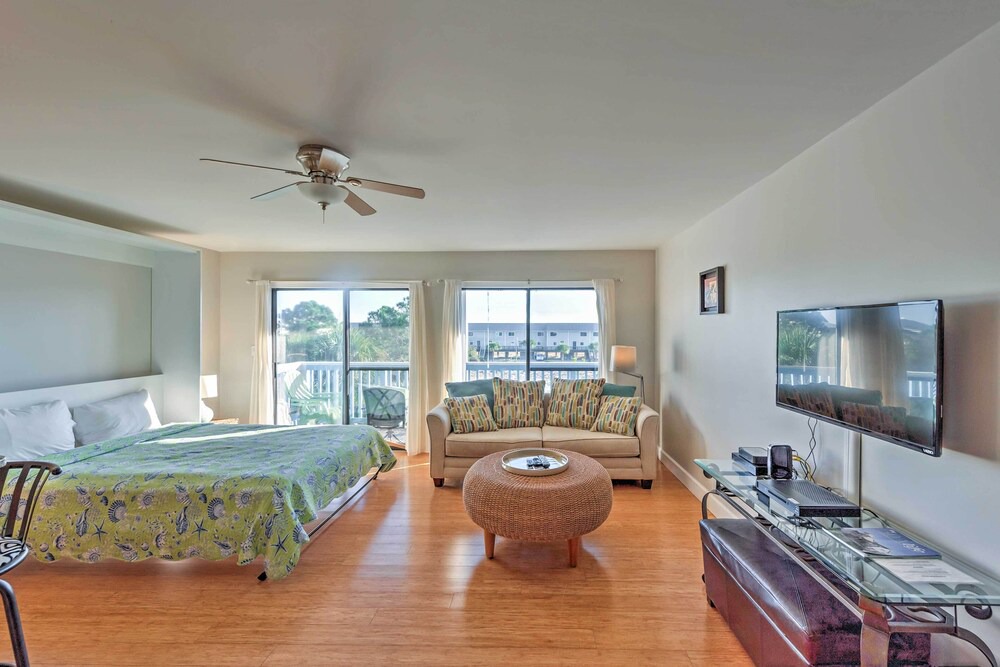 Photo of Bedroom in Seagrove Beach