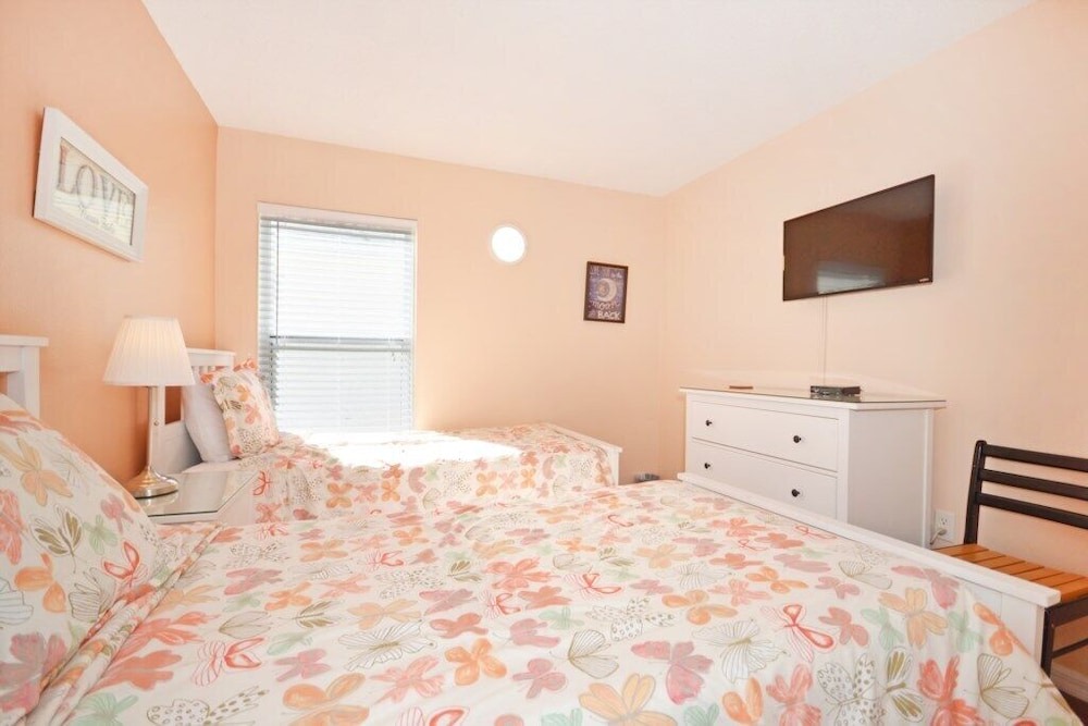 Photo of Bedroom in Westridge