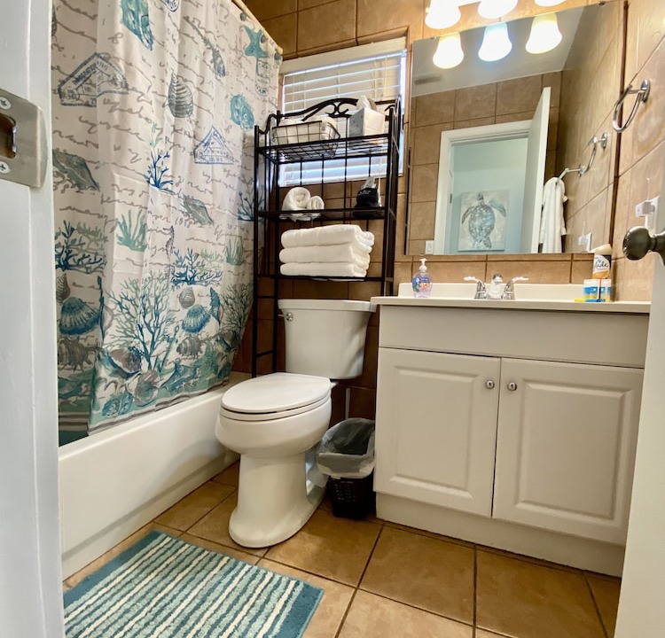 Photo of Bathroom in Port Canaveral