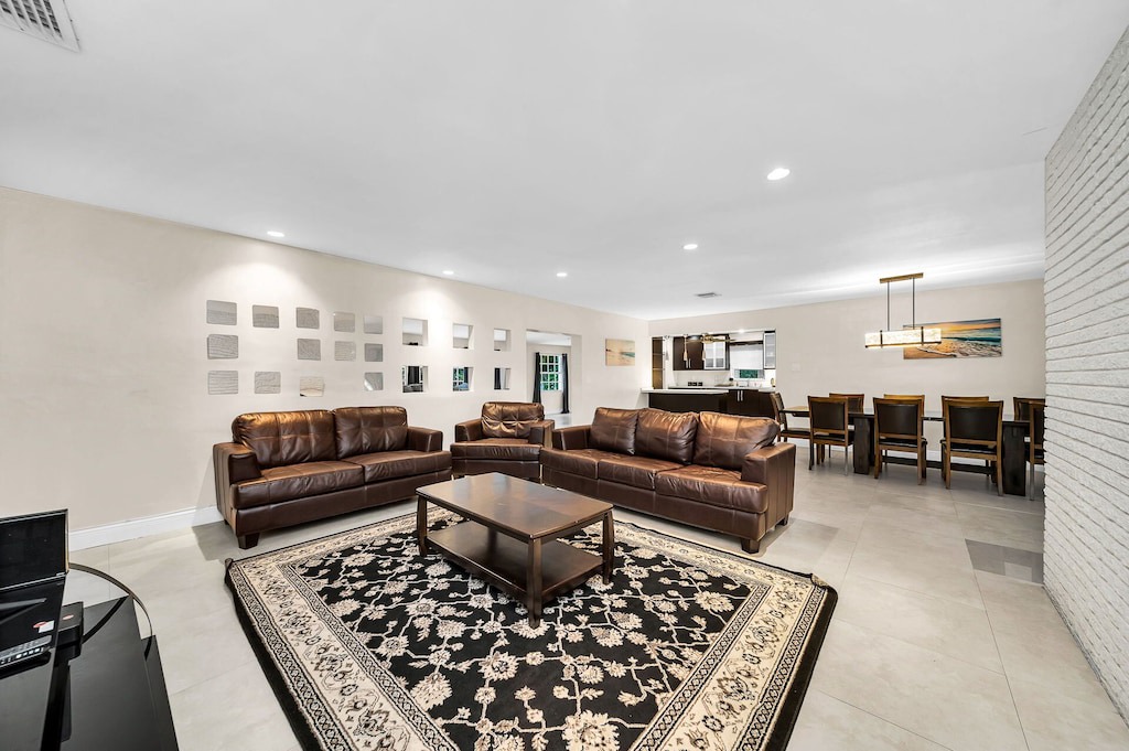 Photo of Livingroom in Ojus