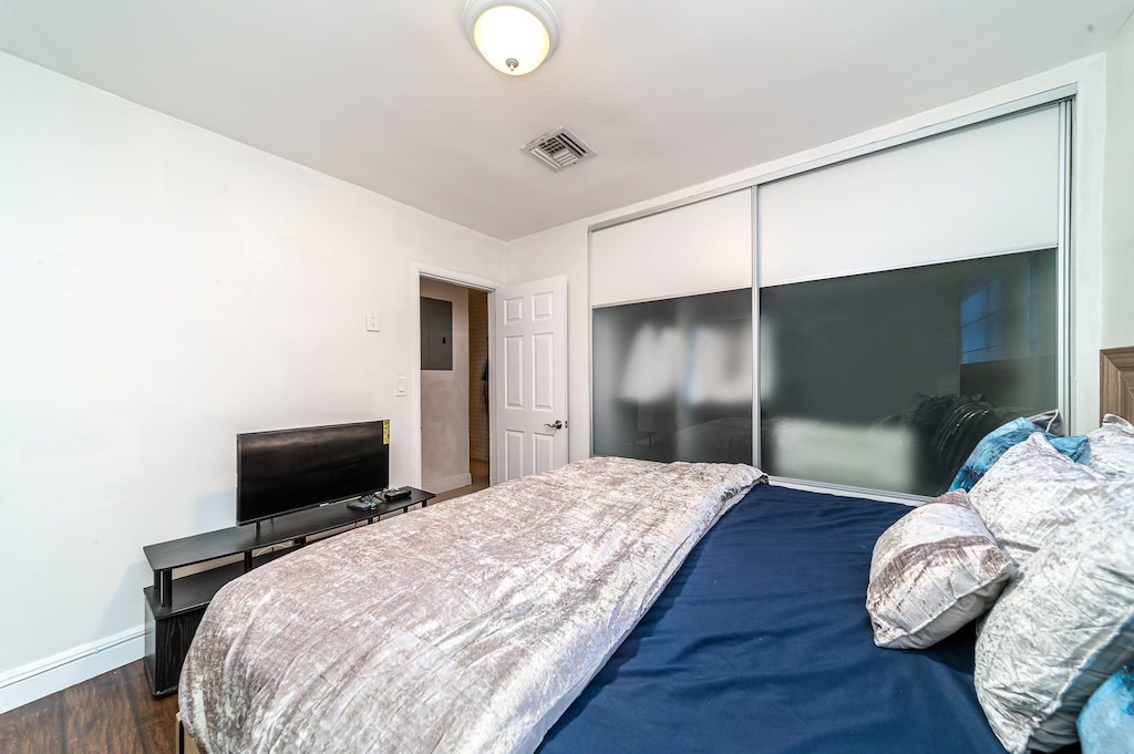 Photo of Bedroom in Ojus