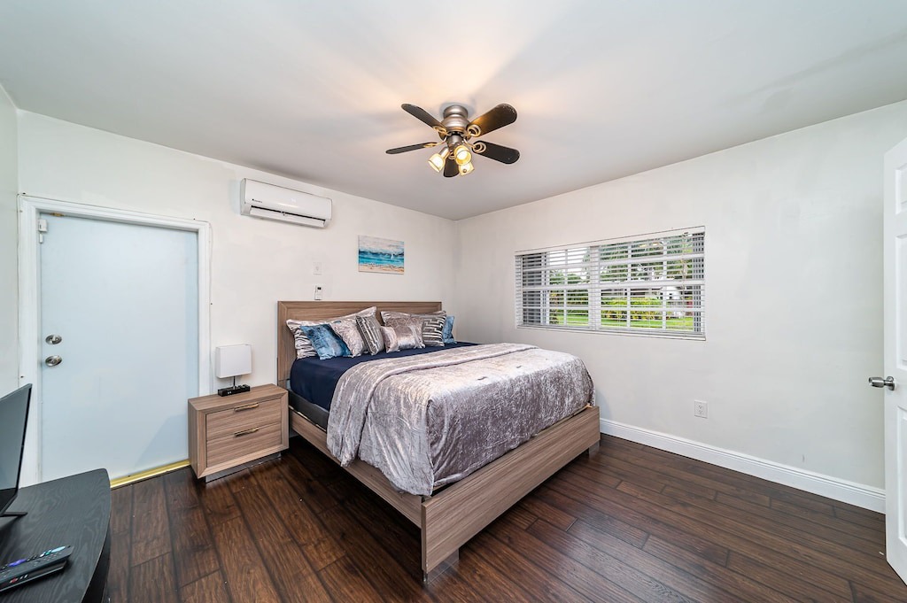 Photo of Bedroom in Ojus
