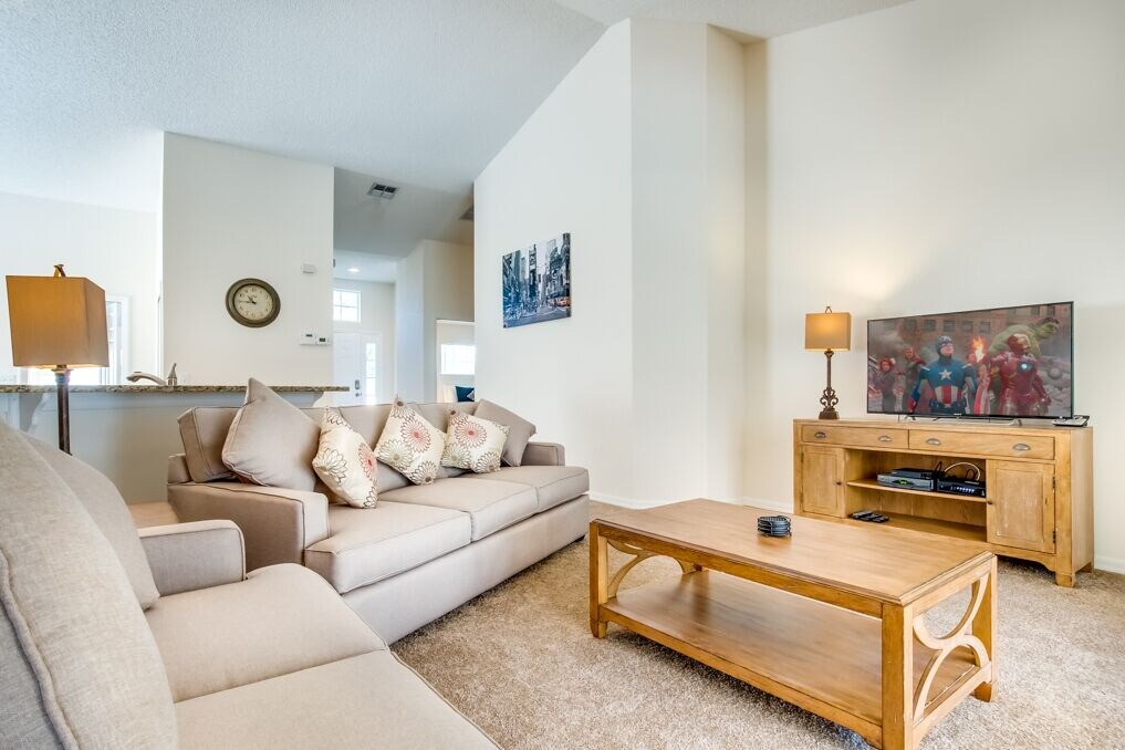 Photo of Livingroom in Florida Pines