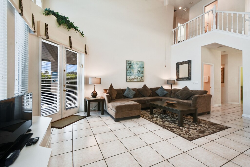 Photo of Livingroom in Lindfields